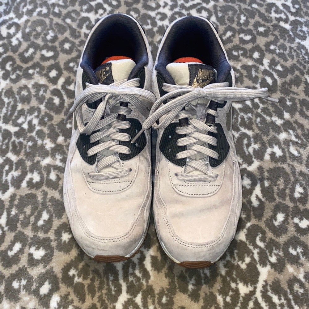 Nike AirMax woman’s